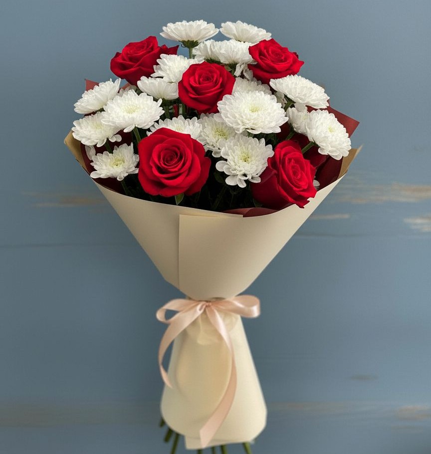 Букет цветов из: Розы и Хризантемы в Первоуральске