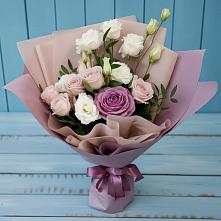 Букет цветов из:  Розы и Лизиантусы в Первоуральске