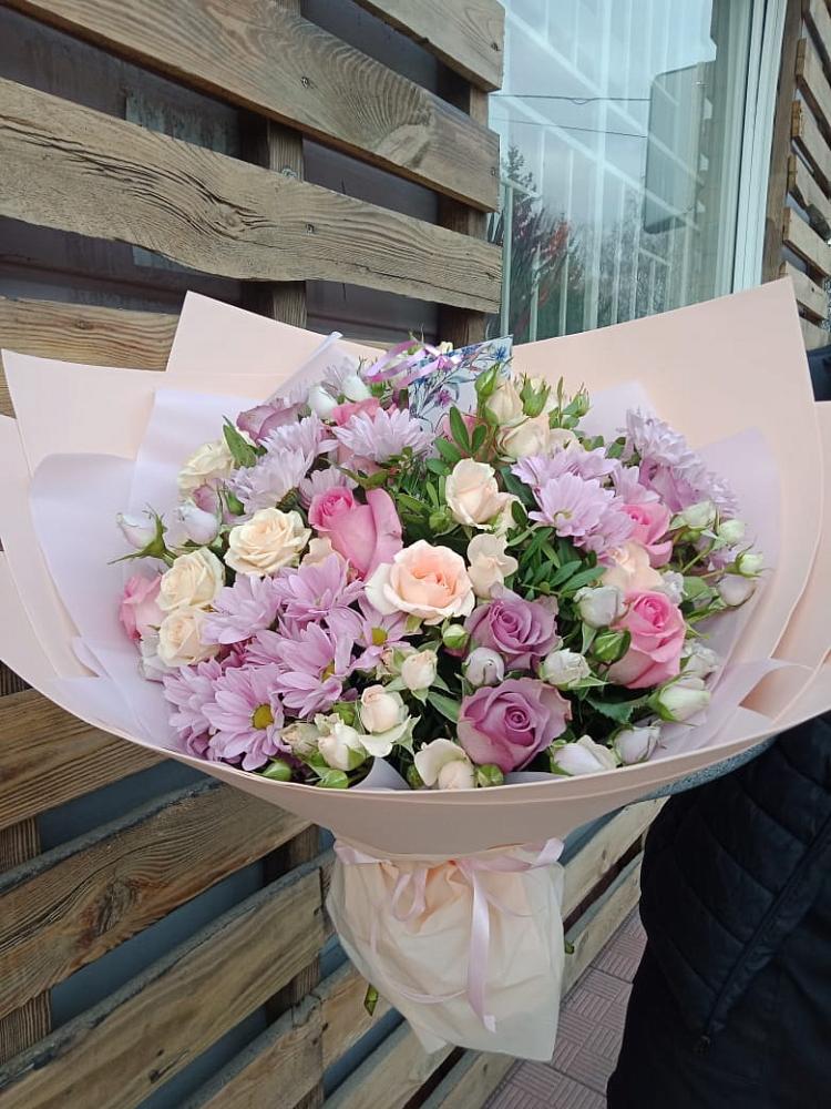 Букет цветов из: Розы и Хризантемы в Первоуральске