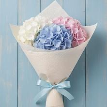 Букет цветов из:  Гортензия в Первоуральске