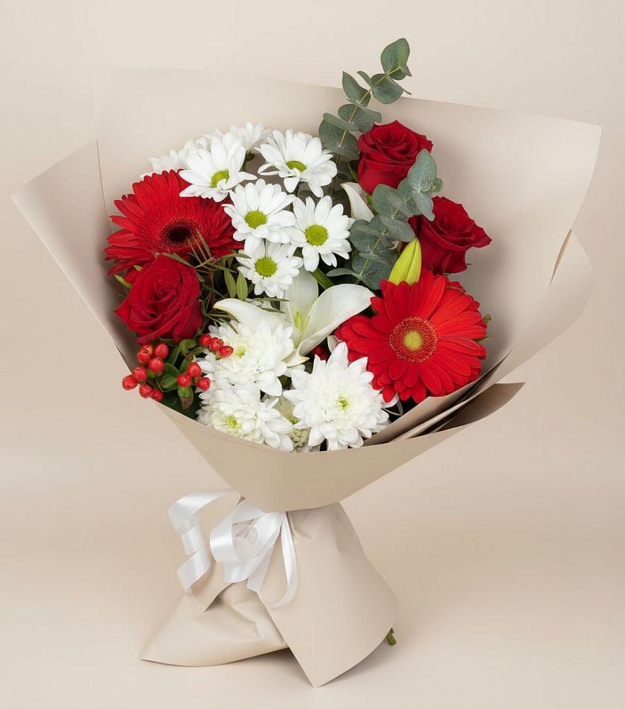Букет цветов из: Розы, Хризантемы, Герберы и Лилии в Первоуральске