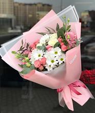 Букет цветов из:  Розы, Лизиантусы и Хризантемы в Первоуральске