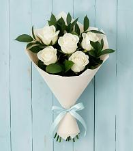 Букет цветов из:  Розы в Первоуральске