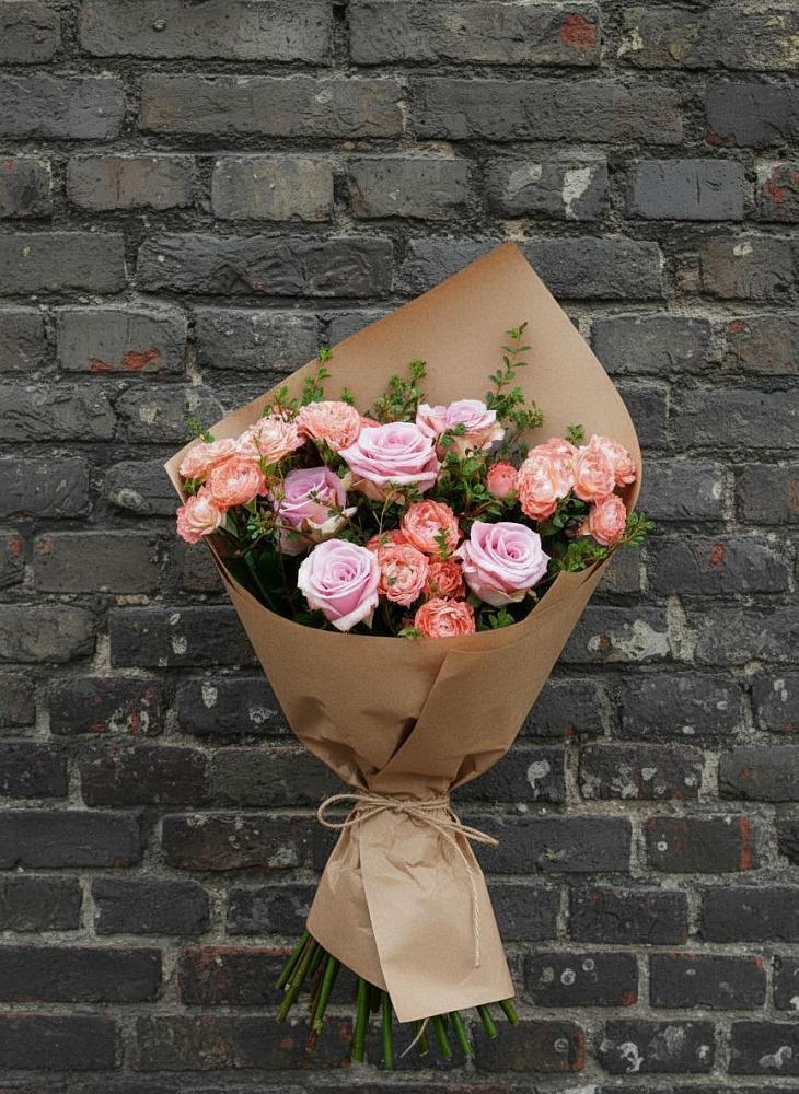 Букет цветов из: Розы в Первоуральске