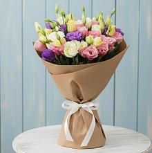 Букет цветов из:  Лизиантусы в Первоуральске