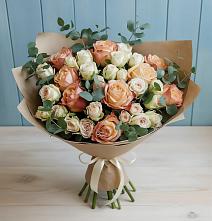 Букет цветов из:  Альстромерии и Розы в Первоуральске