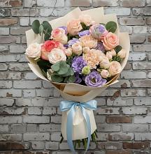 Букет цветов из:  Розы, Лизиантусы и Гвоздики #REPLACE_PRED# Первоуральске