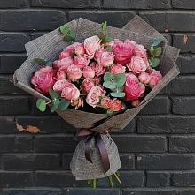Букет цветов из:  Розы в Первоуральске